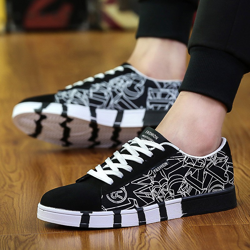 Fashion pola liar sepatu kasual sepatu pria sepatu putih Fashion pola liar sepatu kasual sepatu pria sepatu putih