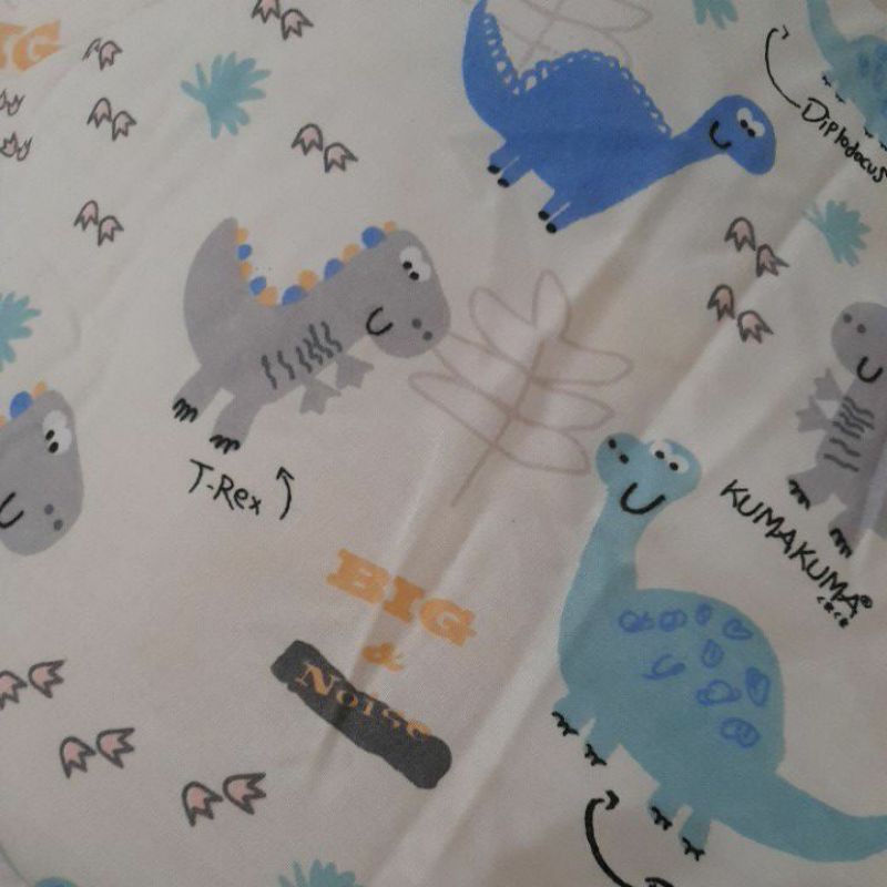 preloved kuma kuma selimut topi/kuma kuma blanket like new 99%