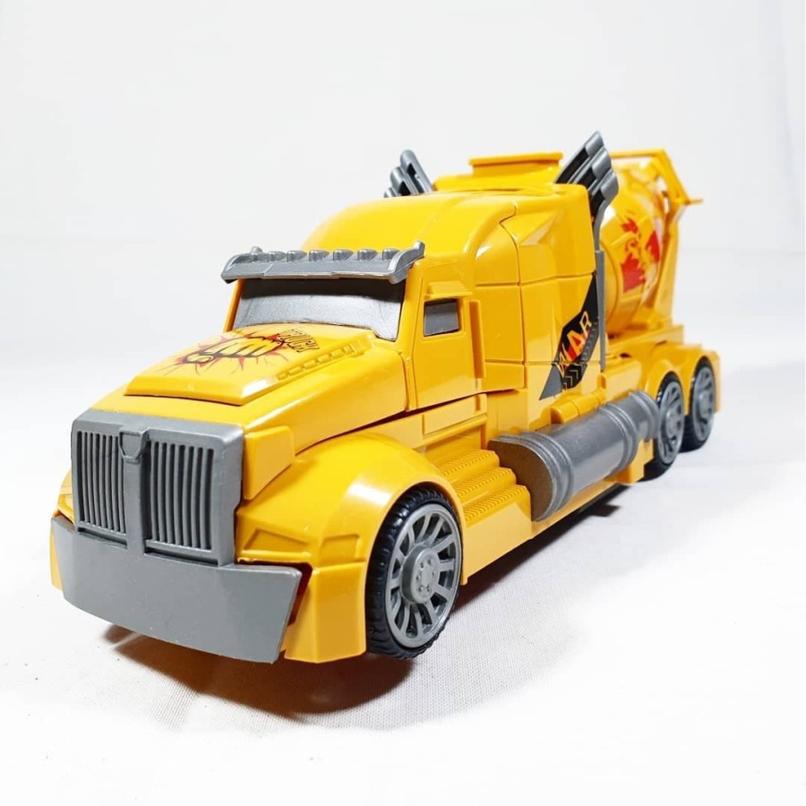 AUTOBOTS SUPER CAR DEFORMATION MOBIL BERUBAH JADI ROBOT TRUCK MOLEN