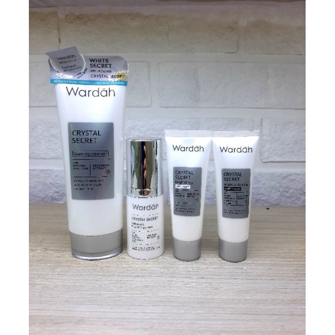 Paket Glowing Wardah Crystal Secret