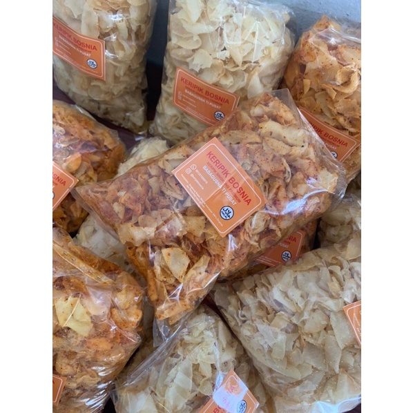 

Keripik Singkong Pedas Gurih