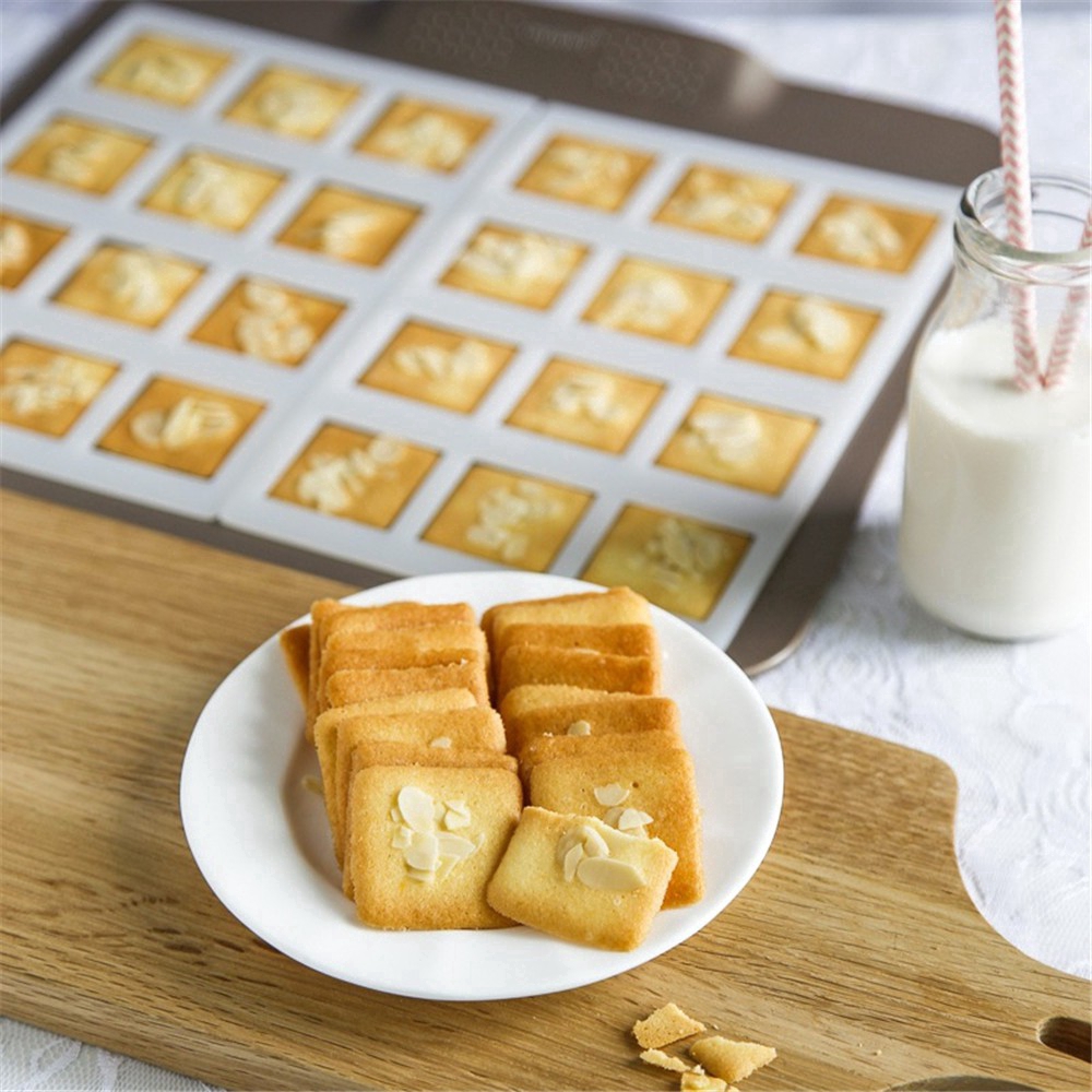 12 Cavity Thin Tile Crisp Pad Mold Candy Biscuit Mold DIY Accessories