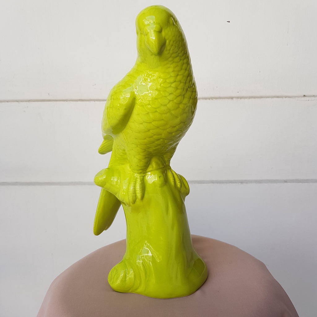 patung ayam keramik kuning dekorasi hiasan rumah