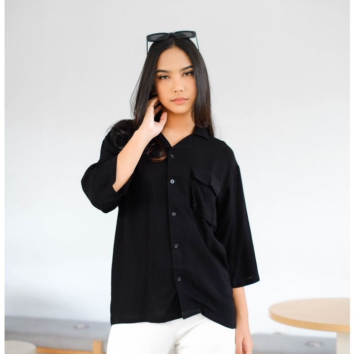 Hollingberry - Kai Oversize Shirt Kemeja Wanita Oversize