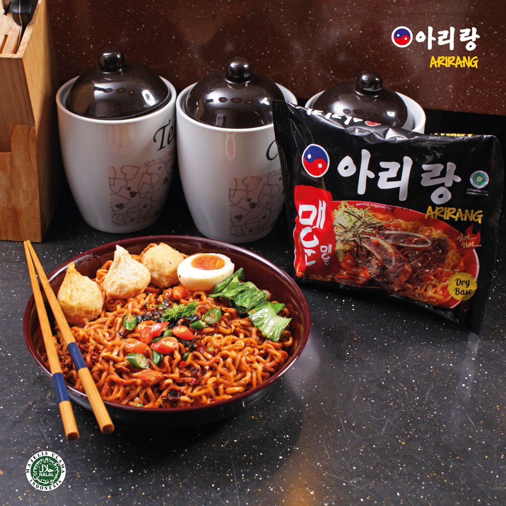 mie-ramen-pedas-korea-street-food-asian-style