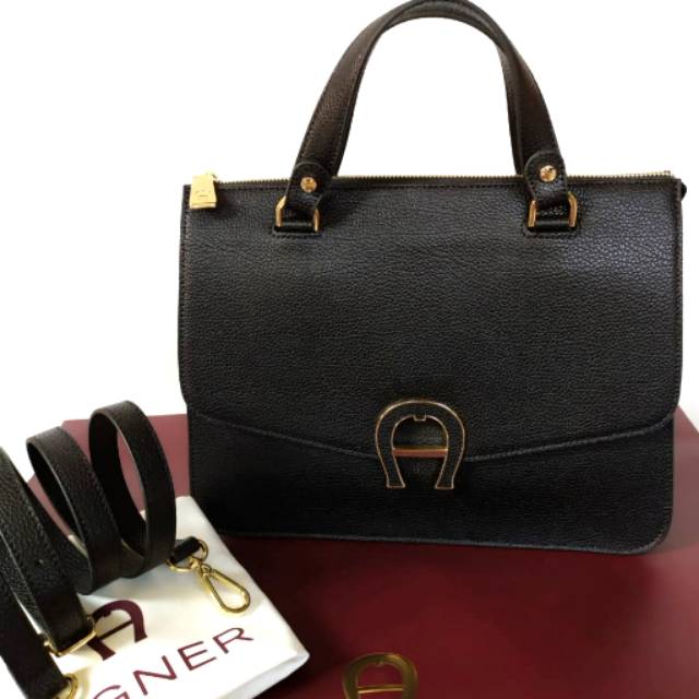 Tas Aigner Pina Crossbody Black