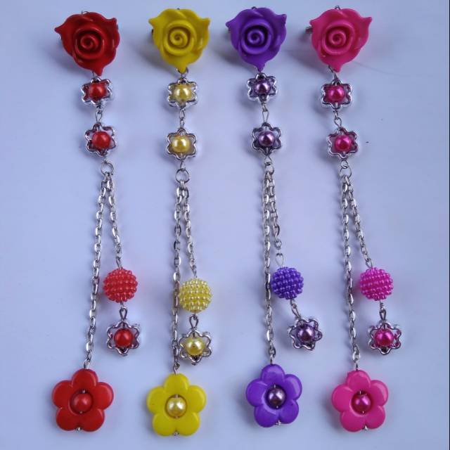 Bros mawar juntai bunga berry