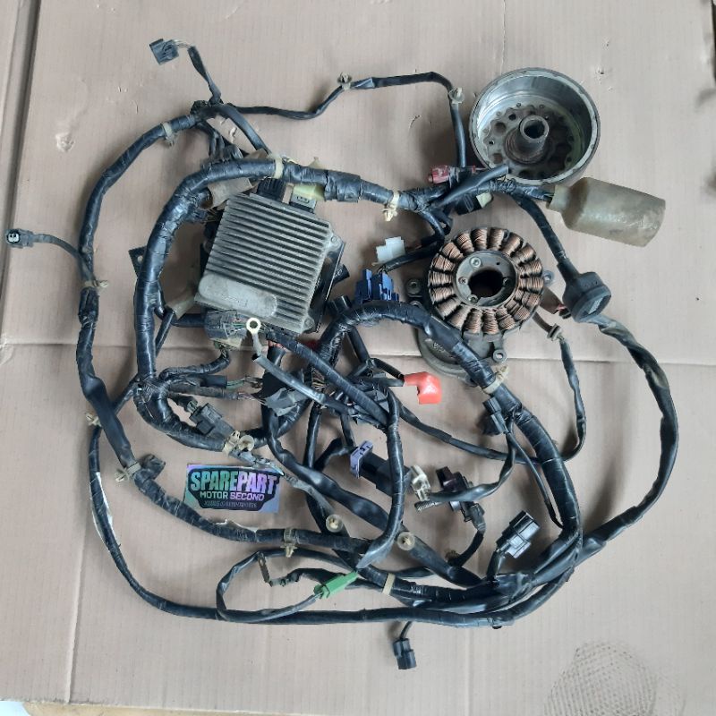 Acg double starter pengapian kelistrikan pcx 150 thailand cbu kode kzy kzyf