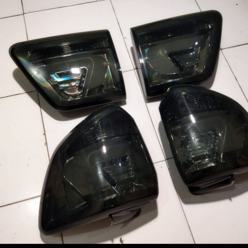 stoplamp grand fortuner 2012-2015