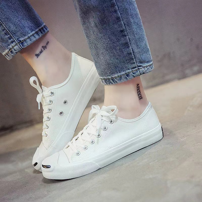 Sepatu Sneakers Wanita Import Sepatu Kanvas Perempuan Sepatu Kuliah Simple