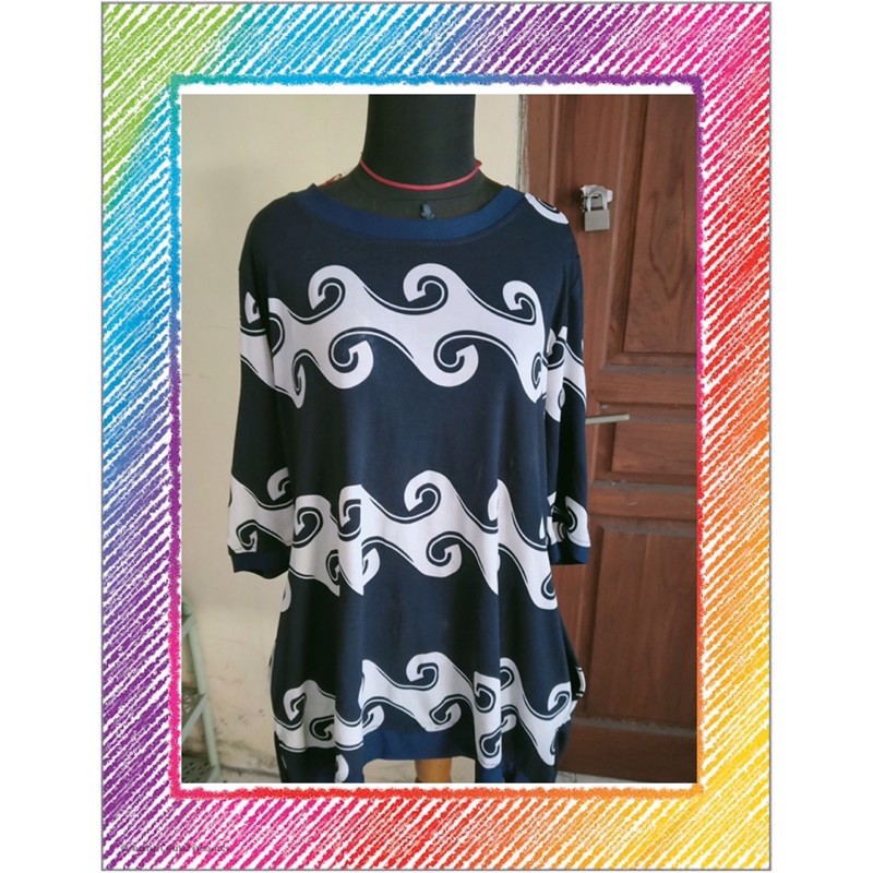 Kaos lengan panjang 3/4 / kaos wanita motif biru putih
