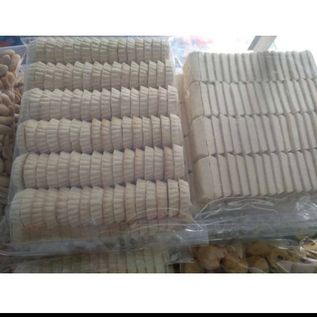 

[LOKAL] KUE SATU / KUE KOYAH KACANG IJO ASLI