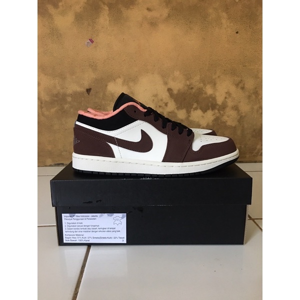 Air Jordan 1 Low Mocha Size 8
