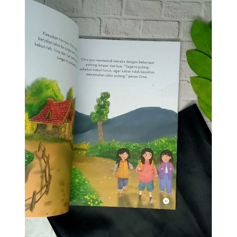 Buku Anak - Rahasia Anak Perempuan Keren - Kumpulan cerita anak perempuan cerdas dan berani