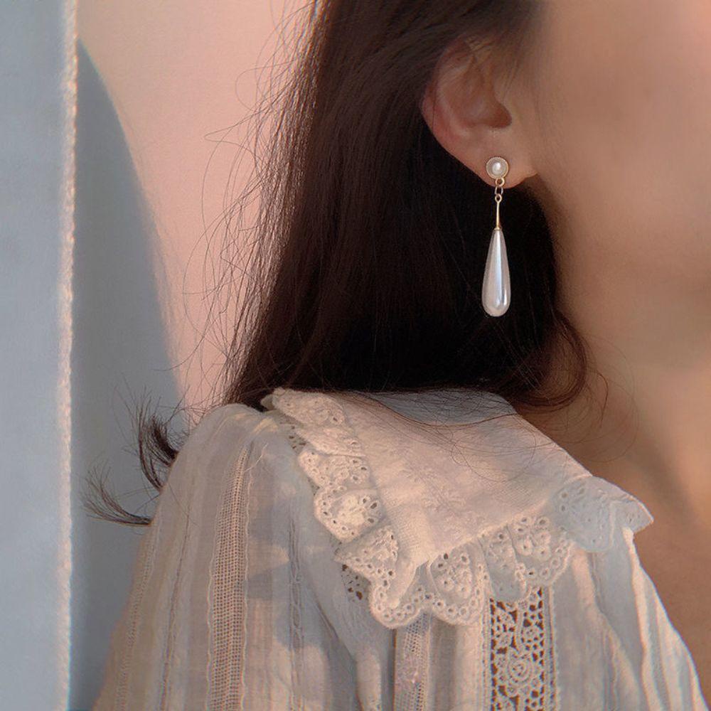 Needway   Drop Menjuntai Anting Klasik Vintage Mutiara Hadiah Indah Pengantin Baroque Pendant Earrings