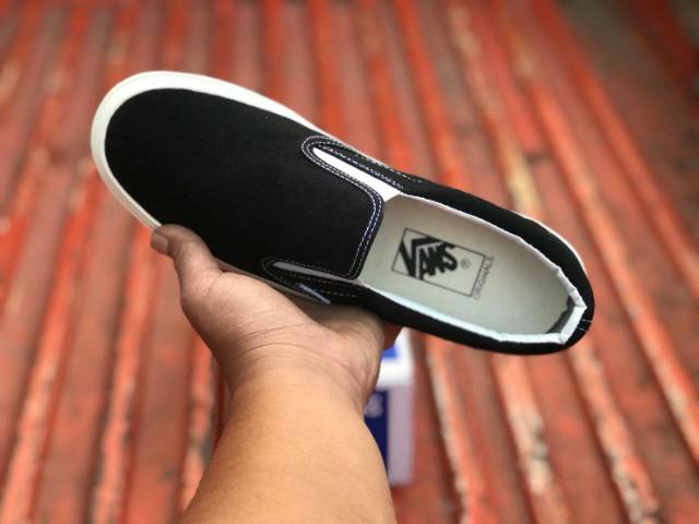 SEPATU43 VANS AUTHENTIC FULL BLACK HITAM COKLAT OLDSKOOL ERA SK8