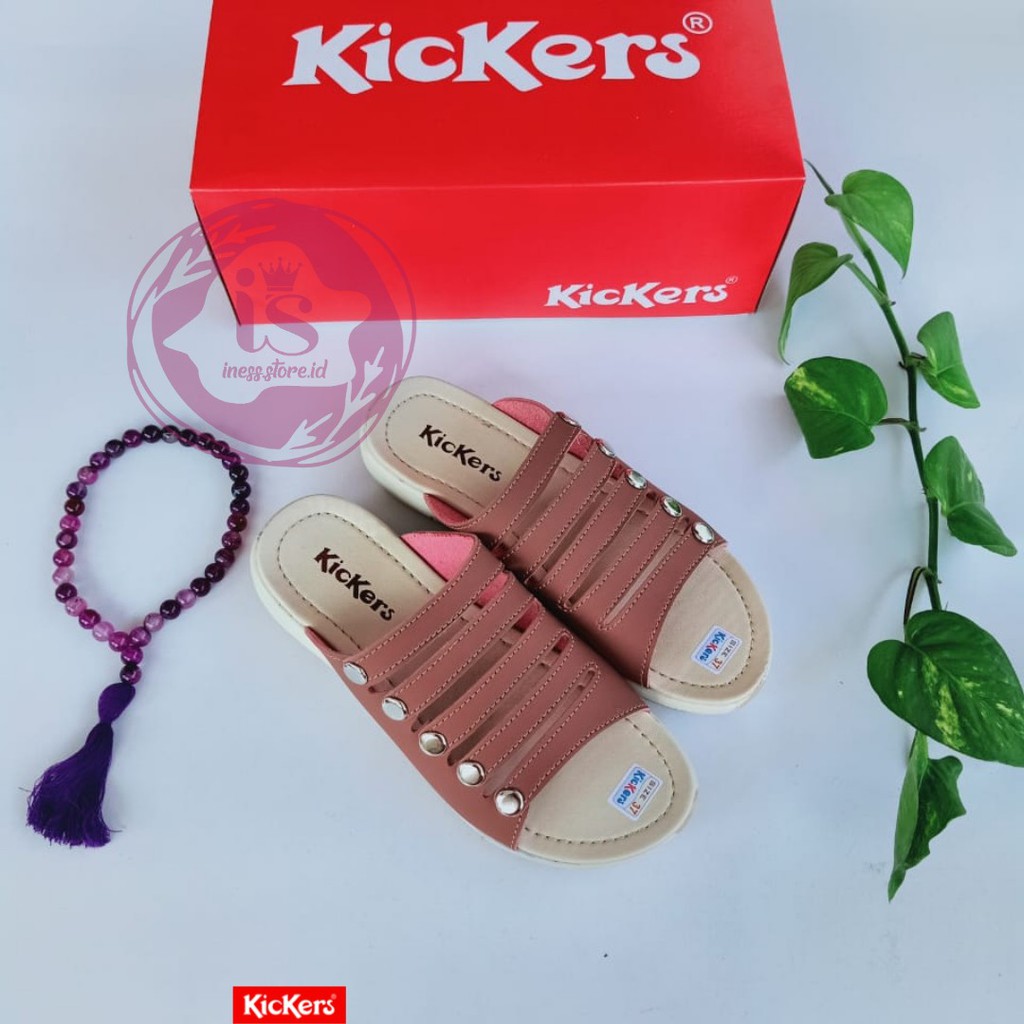 SANDAL SLOP WANITA KICKERS KEREN KODE SLP05 MURAH GROSIR