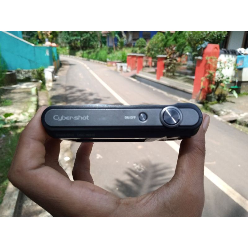 KAMERA POCKET SONY DSC W810 BEKAS MULUS-4