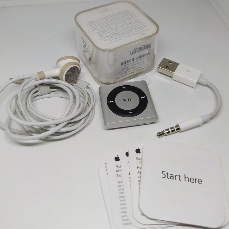 Ipod Shuffle 4 Gen 4th Original Apple Musik MP3 Audio