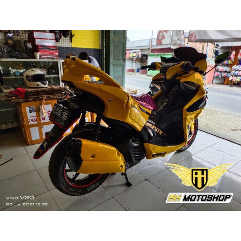 FULLBODY PREDATOR YAMAHA AEROX VARIASI AEROX VISOR SPARKBOR