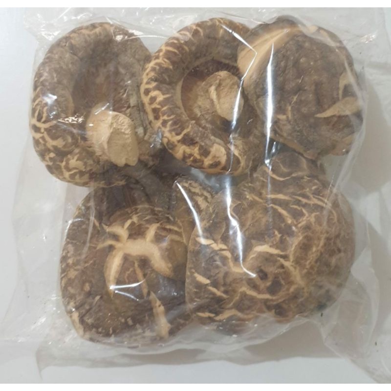 

jamur shitake kering- jamur hioko 100 gram