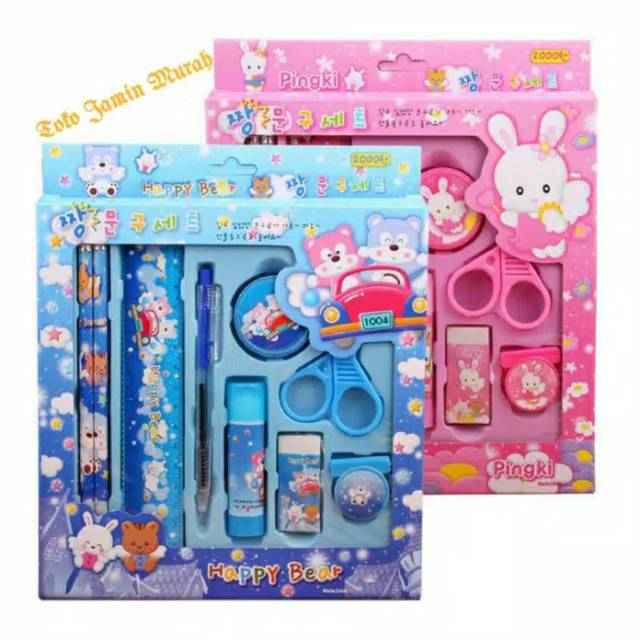 

Alat Tulis Set dengan karakter kartun