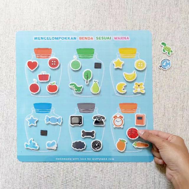 

Busy Page Mengelompokkan Warna (magnet)
