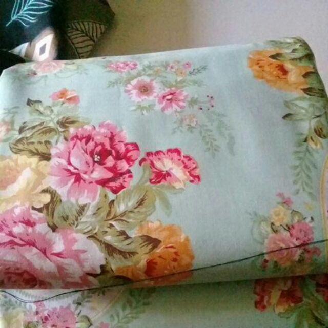 Chloe -kain Sprei Katun Lokal Meteran Vinotti Vienna