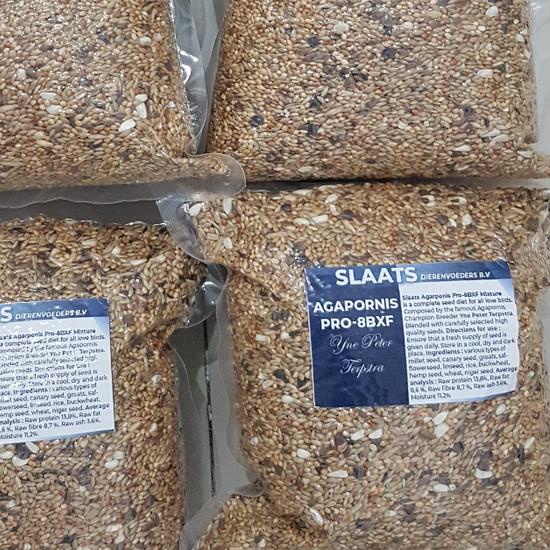 ✻ Pakan mix Lovebird "SLAATS" (import) 1 kg ➹