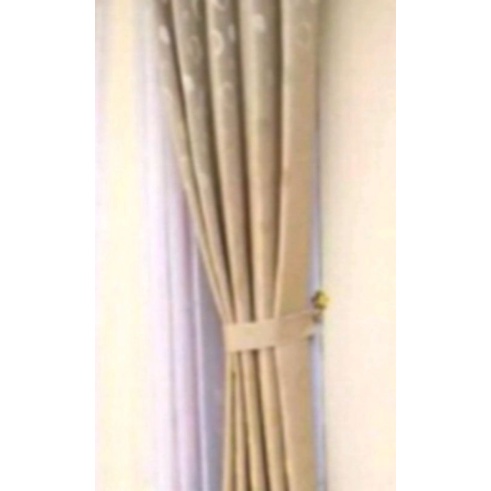 gorden kusen pendek murah_gorden tebal minimalis_korden kolonggan mirah_bigg sell_gorden jendela pintu polos murah_gorden lokal poni murah_gorden pintu jendela kamar_gorden pintu jendela ruang tamu_gorden polos pintu tinggi mewah_gorden kamar tebal murah-Moca