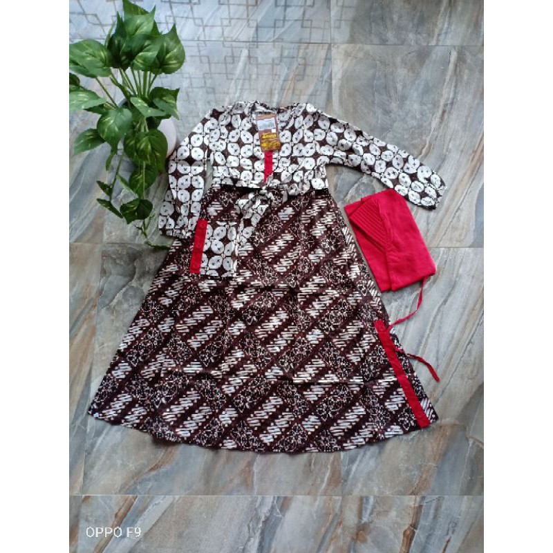 Gamis Anak Dannis size 8 batik antiq