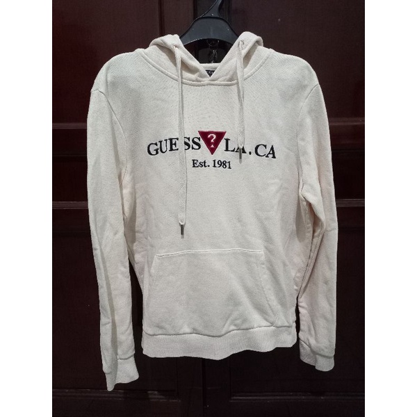 Hoodie Guess Putih Tulang