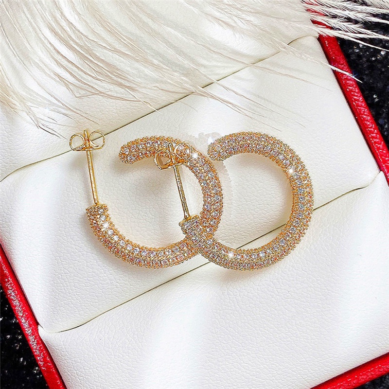 Anting Hoop Cubic Zirconia Bentuk Lingkaran Warna Emas Bling Untuk Wanita