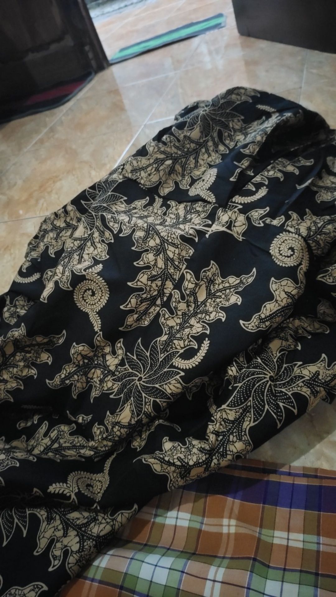 Batik Couple Gamis Batik Maura Sania Ruffle Ori Ndoro Jowi Dnt Size M L Xl All Size