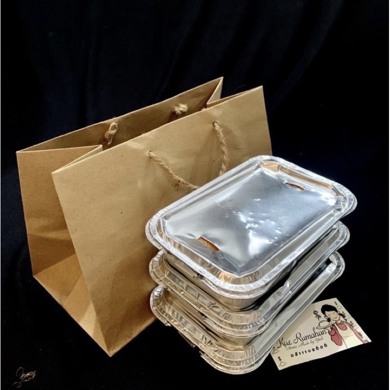 

iDk90 Paper Bag 24x13x15cm Ekonomis dijual Per Lusin cocok utk brownies