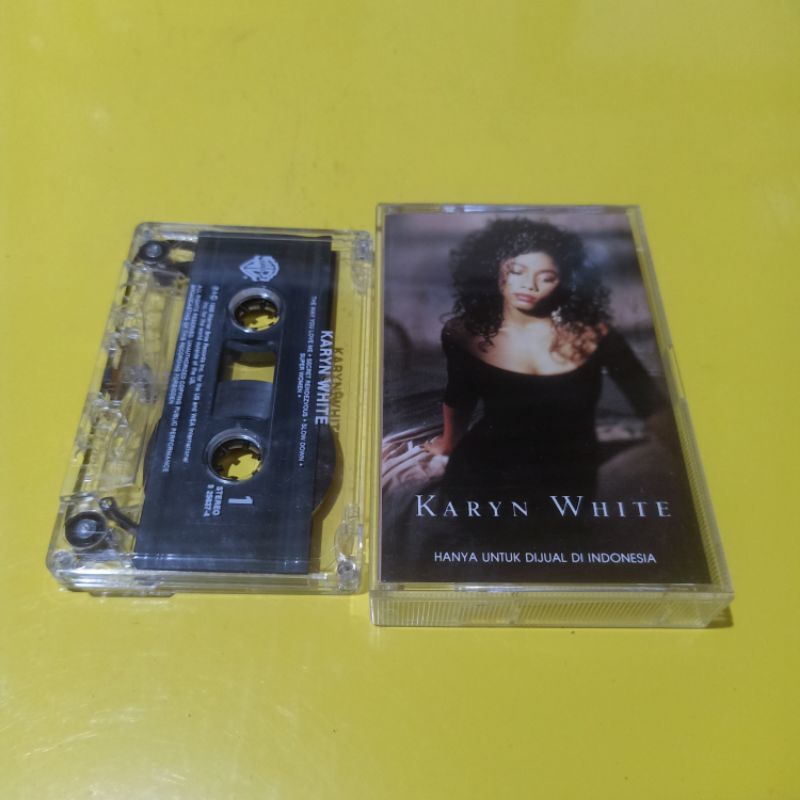 Kaset KARYN WHITE