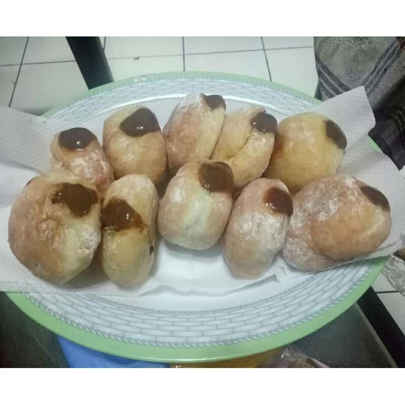 

Donat Bomboloni Coklat