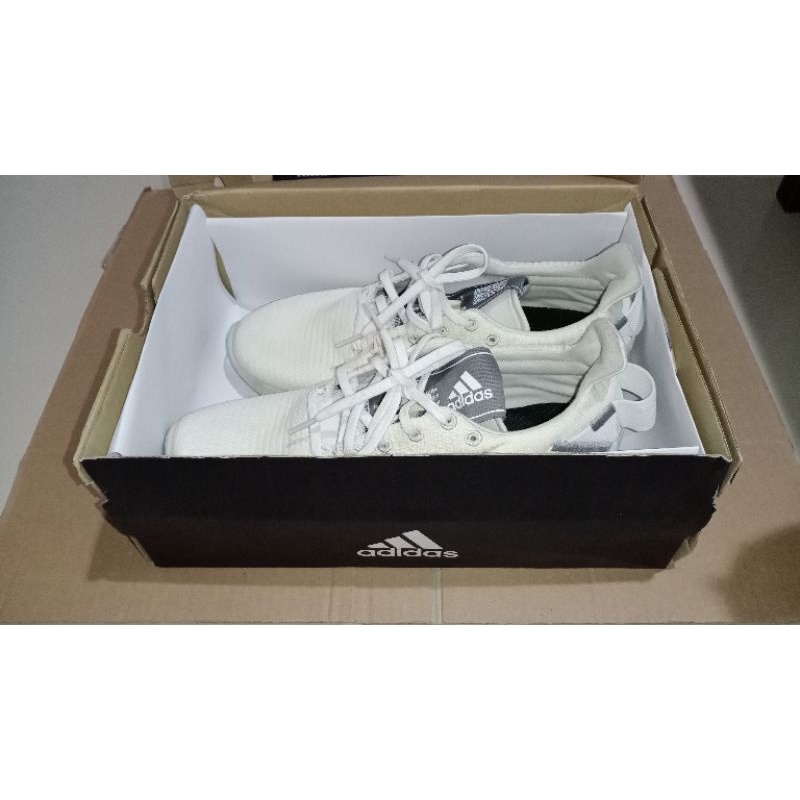 Sneakers ADIDAS  Sensebounce Street