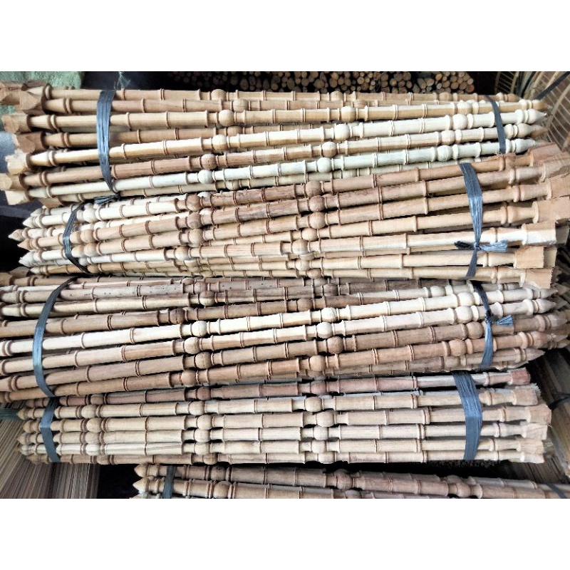 Tiang sangkar burung ukir bahan kayu jati 1set 4pcs
