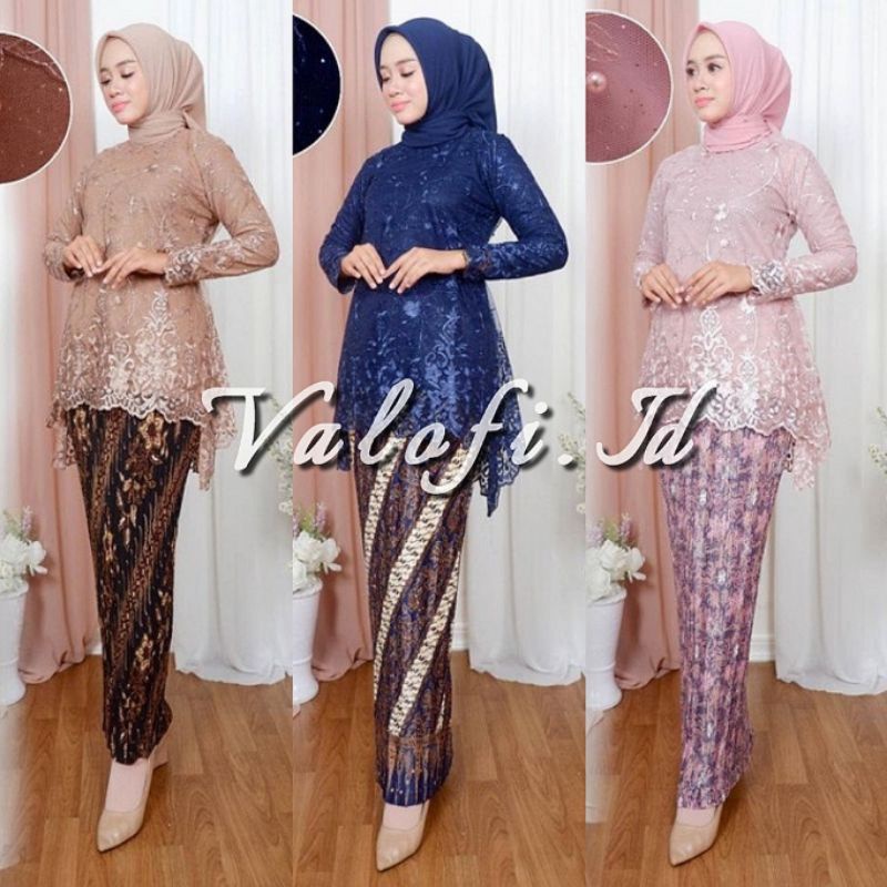 SETELAN KEBAYA MIKHAILA TULLE > KEBAYA MODERN / KEBAYA REMAJA / KEBAYA FAVORITE / KEBAYA BROKAT / KE