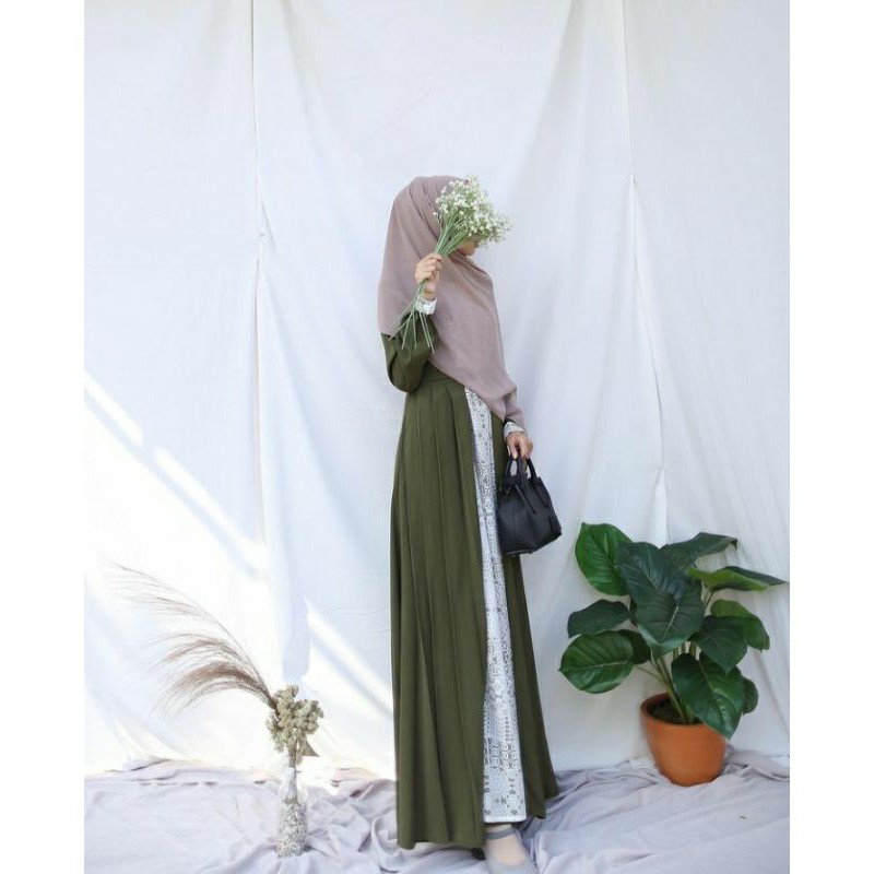 Samira Dress by Evolvere