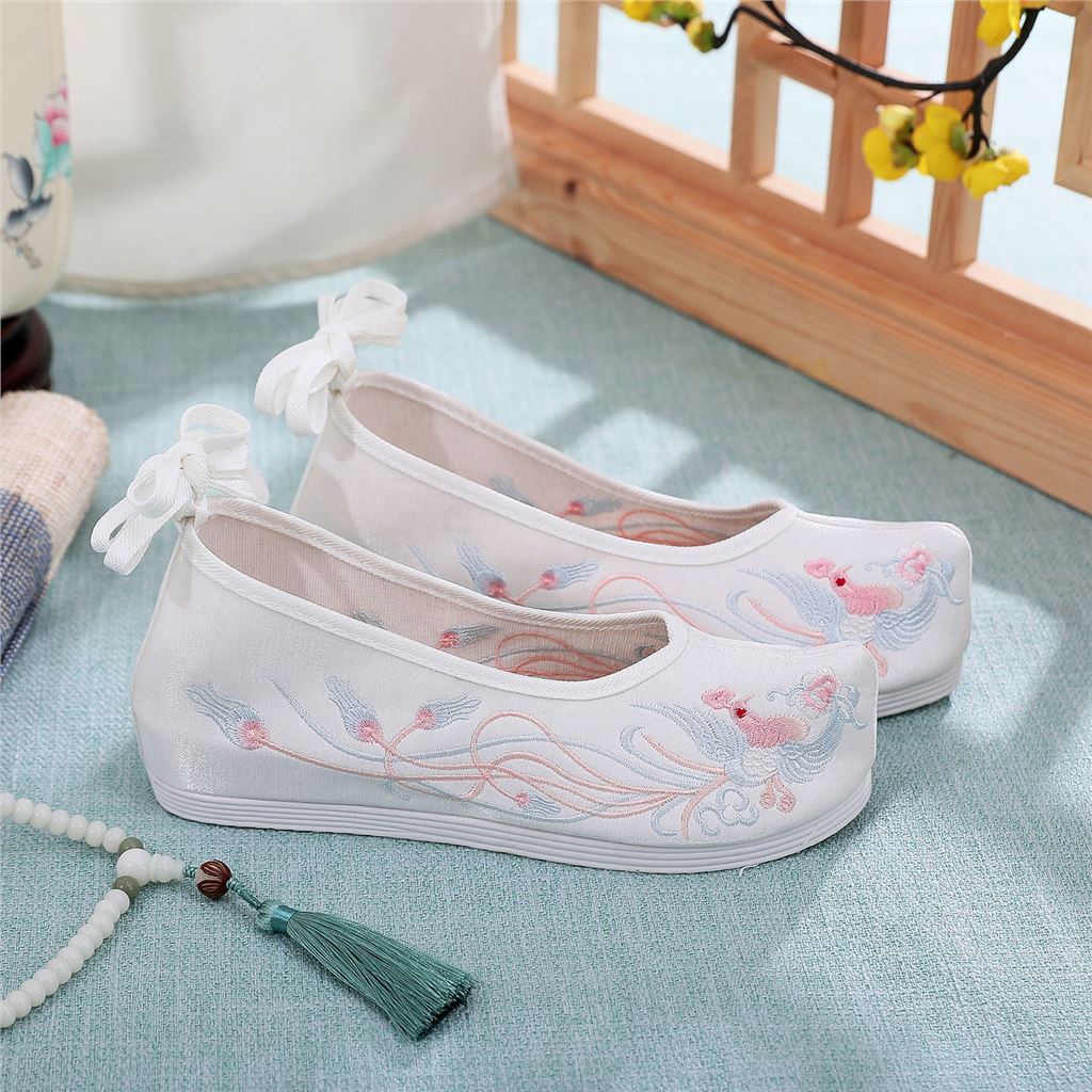 The Han-style clothing shoes original chuangming ancient style embroidered shoes Super fairy height