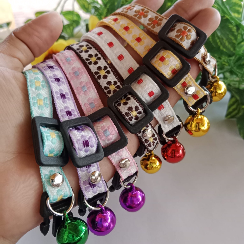 Kalung Kucing Anjing Motif Bunga Kecil 1 Lonceng 14ml