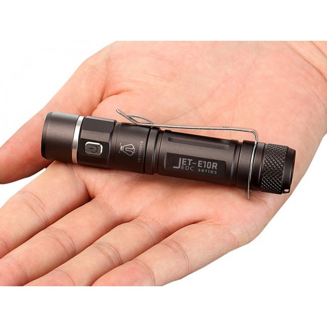 JETBeam E10R Senter LED CREE XP-L HI 650 Lumens - Black