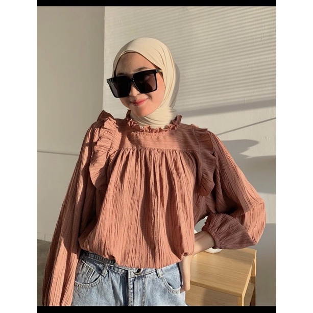 KANYA BLOUSE BY LEVIORA WARNA PEACH