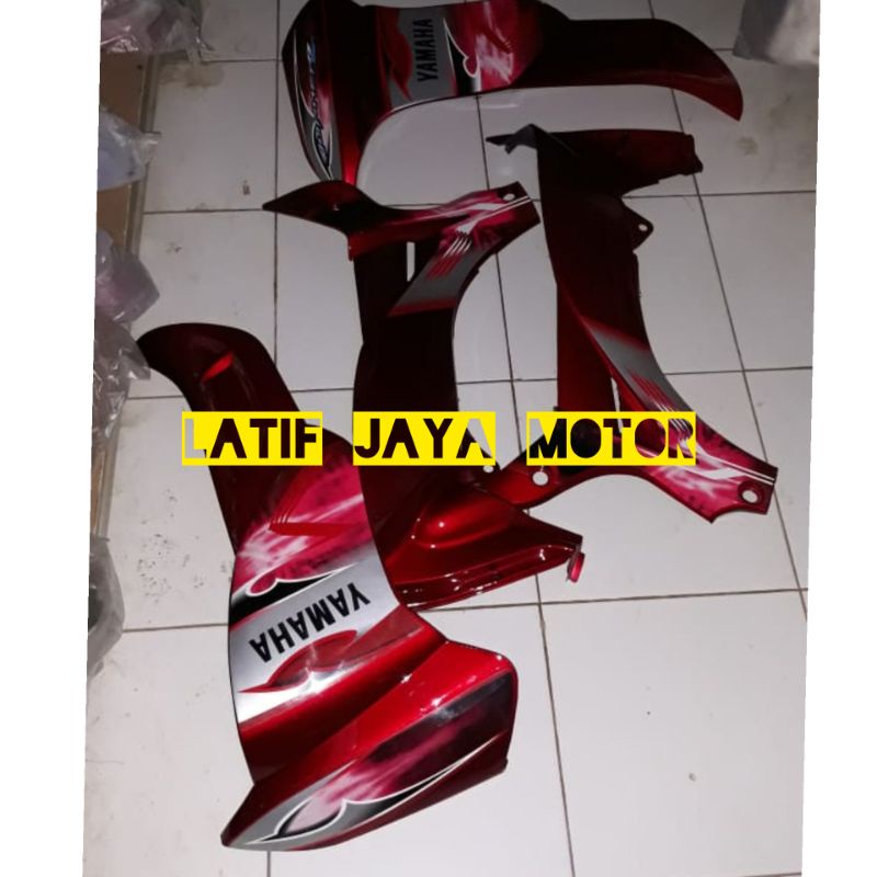 sayap jupiter z merah maroon