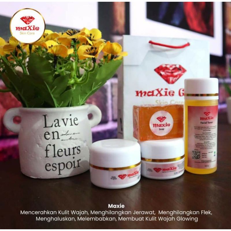 CREAM MAXIE GLOW ORIGINAL _BPOM KEMASAN BARU YAH...