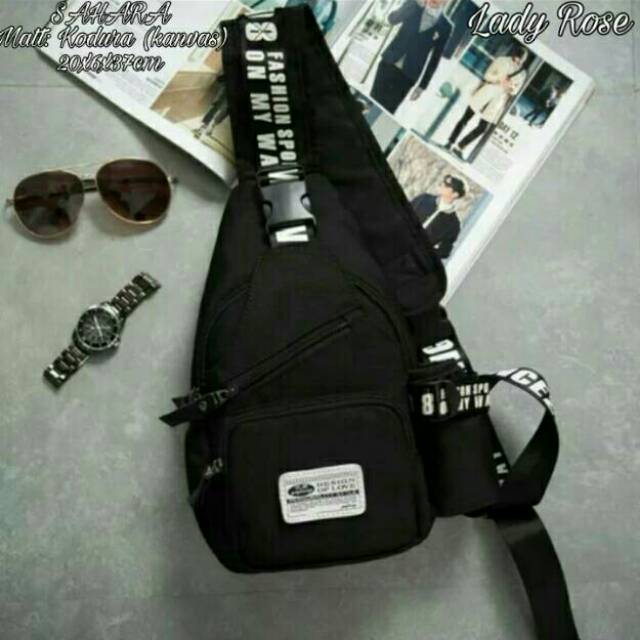 TAS PRIA USB SPORT WAISTBAG PRIA DAN WANITA ANTI AIR ADAM