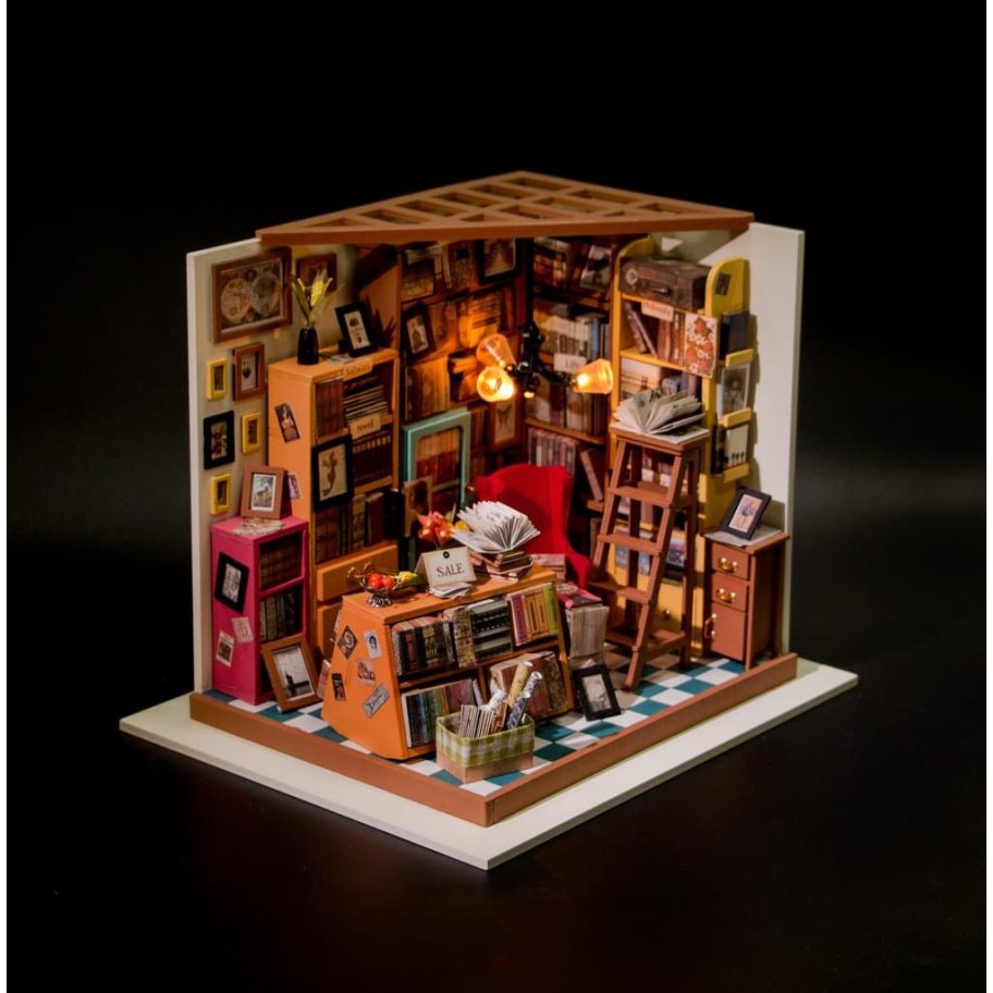 ROLIFE Robotime Diy Dollhouse Kit-Sam'S Study With Led Light Dg102 Hobby And Toy Collection