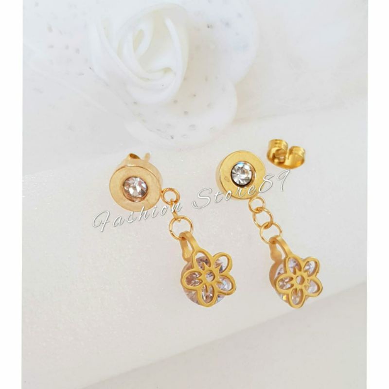 Ready bestseller Anting Titanium import Jurai antikarat motif bunga perhiasan import titanium